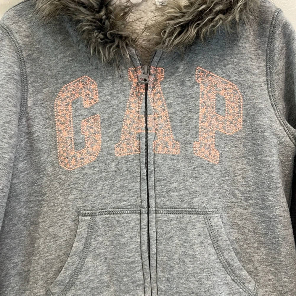 GAP girls grey